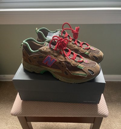 New Balance Stray Rats 827 Sewer Stompers