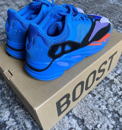 Adidas Yeezy Boost 700 Hi-res Blue