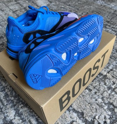 Adidas Yeezy Boost 700 Hi-res Blue