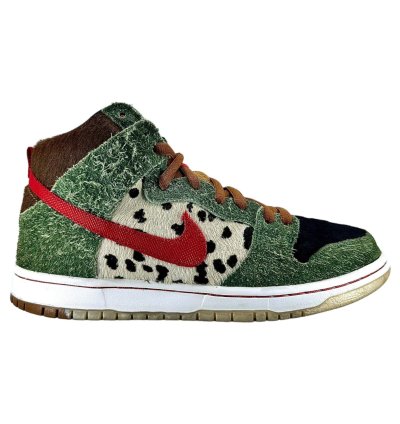 Sb Dunk High Dog Walker