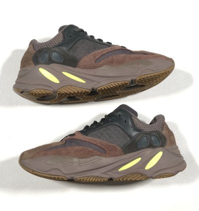 Adidas Yeezy Boost 700 Mauve Sneakers Shoes Size 10