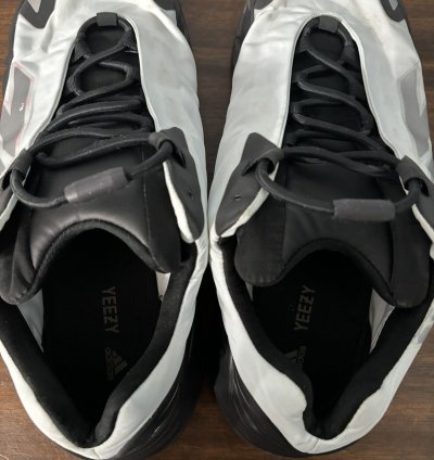 Adidas Yeezy Boost 700 Mnvn Blue Tint