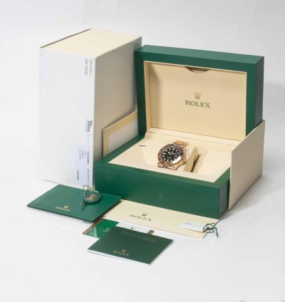 Rolex Gmt-master Ii Root Beer Rose Gold 40mm 126715chnr - Box Papers 2019
