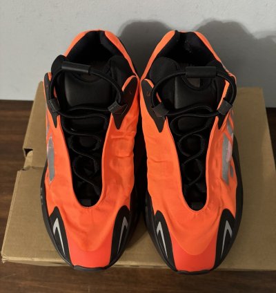 Adidas Yeezy Boost 700 Mnvn Orange