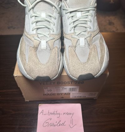 Adidas Yeezy Boost 700 Salt Size 10