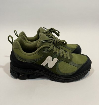 New Balance The Basement 2002r Moss Green S8 5