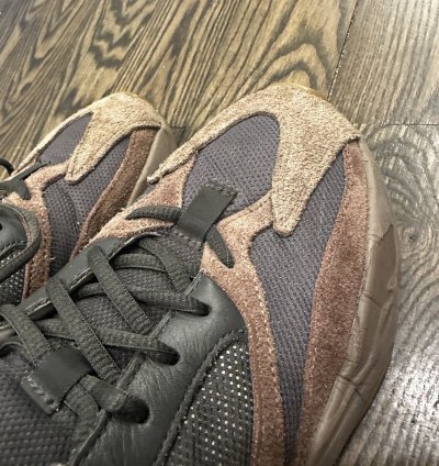 Adidas Yeezy Boost 700 Sneakers - Mauve