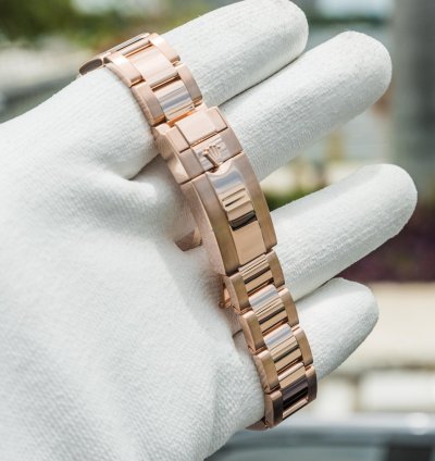 Rolex Gmt-master Ii Rootbeer Everose Gold