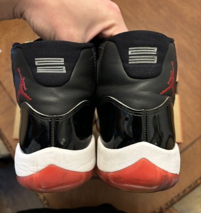 Size 10 - Jordan 11 Playoffs Bred 2019
