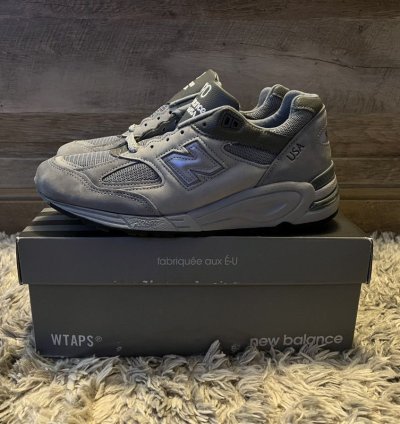 New Balance Wtaps 990v2