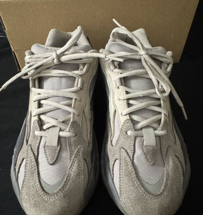 Adidas Yeezy Boost 700 V2 Tephra Size 9m