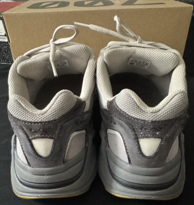 Adidas Yeezy Boost 700 V2 Tephra Size 9m
