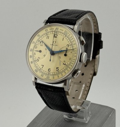 Omega Chronograph Calibre 33 3 Acier Staybrite Top Condition Swiss Made