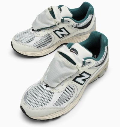 O1d2blof0523 Low 2002r Trainer In White