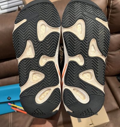 Adidas Yeezy Boost 700 Wave Runner