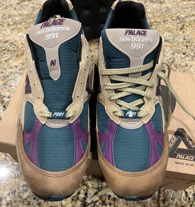 Palace New Balance 991 Tan