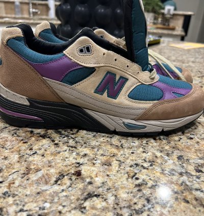Palace New Balance 991 Tan