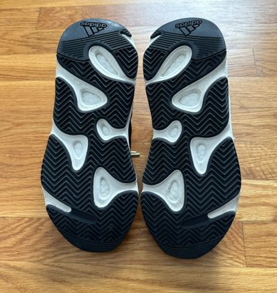 Adidas Yeezy Boost 700 Wave Runner Size 9