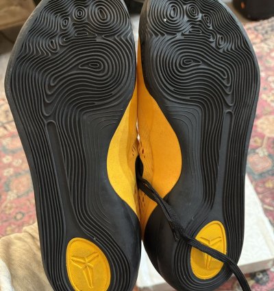 Nike Kobe 9 Bruce Lee