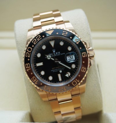Rolex Gmt-master Ii Rose Gold 126715chnr