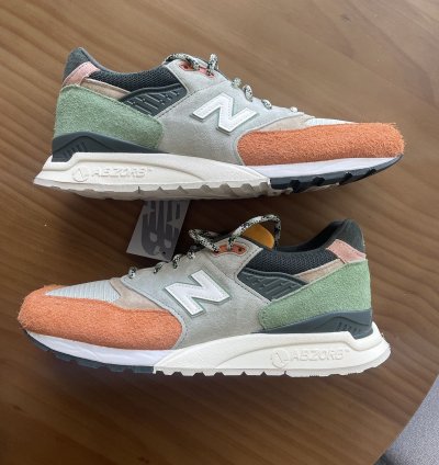 Ronnie Fieg Frank Lloyd Wright Foundation 998 - Apricot