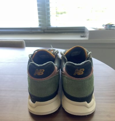 Ronnie Fieg Frank Lloyd Wright Foundation 998 - Apricot