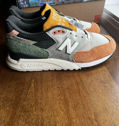 Ronnie Fieg Frank Lloyd Wright New Balance 998 Aloe