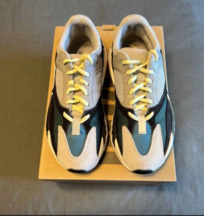 Adidas Yeezy Boost 700 Waverunner Size 7 B75571