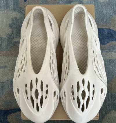 Adidas Yeezy Foam Rnner Ararat