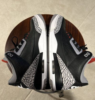 Size 11 - Jordan 3 Retro Og Mid Black Cement 2018 Vnds