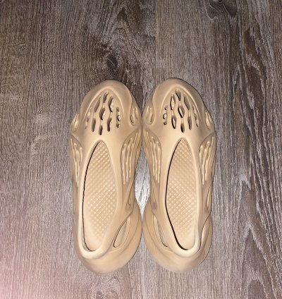 Adidas Yeezy Foam Rnnr