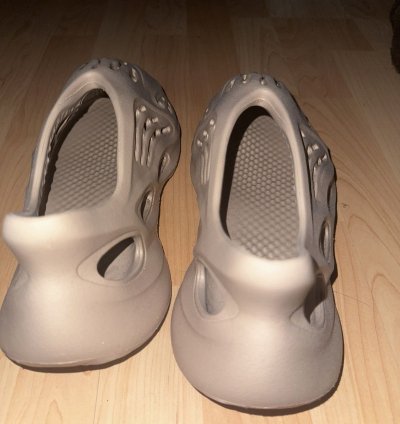 Adidas Yeezy Foam Rnnr Mist