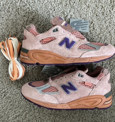 Salehe Bembury New Balance 990v2 Sand Be The Time Size 9