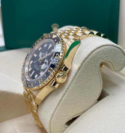 Rolex Gmt-master Ii Unworn 126718 Gmt-master Ii 18k Yellow Gold 40mm Black Dial Jubilee Bracelet