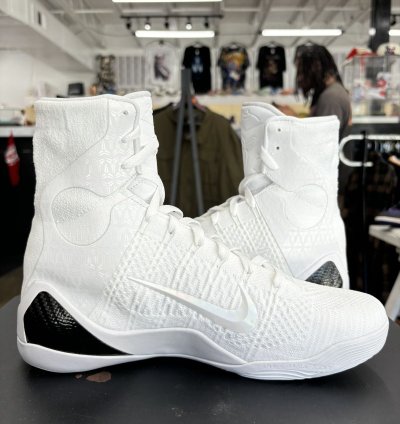 Nike Kobe 9 Elite Protro Halo Sz 9 5 2024