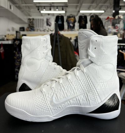 Nike Kobe 9 Elite Protro Halo Sz 9 5 2024