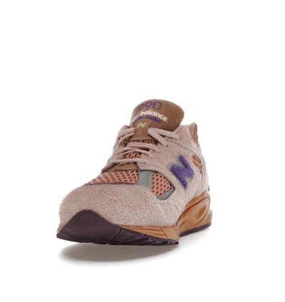 Salehe Bembury New Balance Sand Be The Time 990v2 Us11