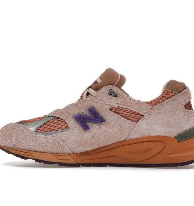 Salehe Bembury New Balance Sand Be The Time 990v2 Us11