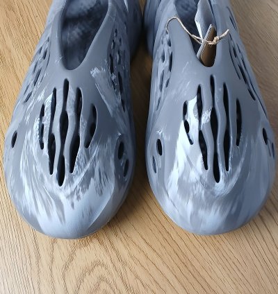 Adidas Yeezy Foam Runner