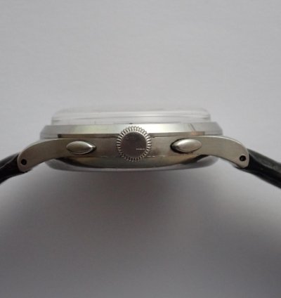 Omega Classic Vintage Mechanical Men Chronograph 987 33 3 Caliber 40