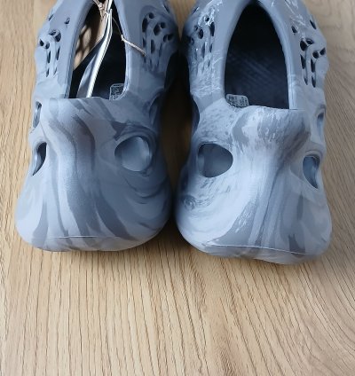 Adidas Yeezy Foam Runner