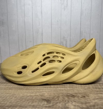 Adidas Yeezy Foam Runner Rnr Rnnr Sulfur Gv6775 Sulfur Sz 14