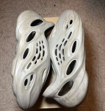 Adidas Yeezy Foam Runner Stone Sage