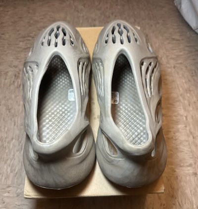 Adidas Yeezy Foam Runner Stone Sage