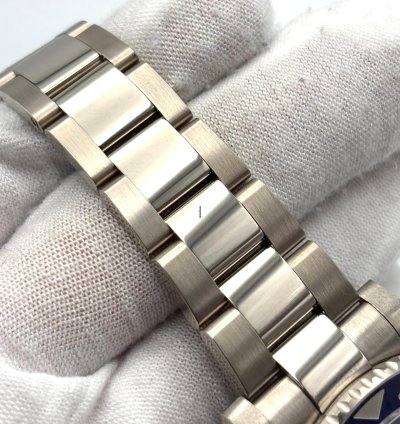 Rolex Gmt-master Ii Unworn Gmt-master Ii 40mm Blue Dial White Gold Bracelet 126719blro Box Papers 2024