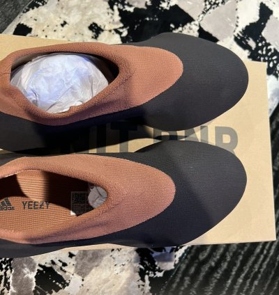 Adidas Yeezy Knit Rnr