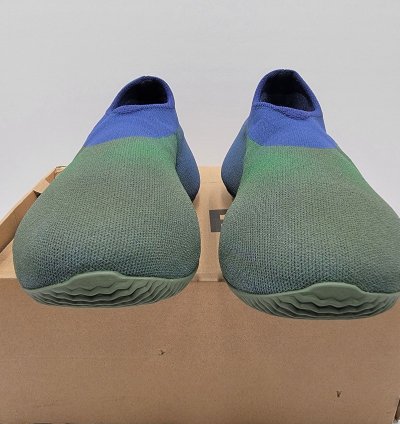 Adidas Yeezy Knit Runner Faded Azure Mens Sz 9 5 Fz5907