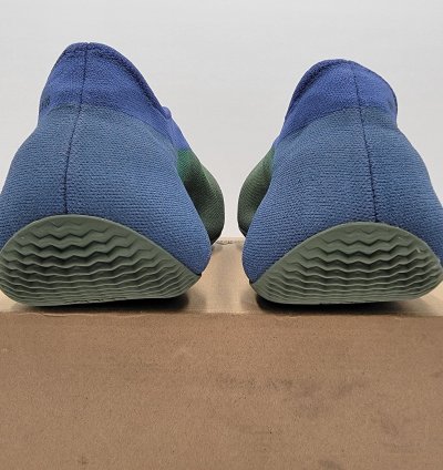 Adidas Yeezy Knit Runner Faded Azure Mens Sz 9 5 Fz5907