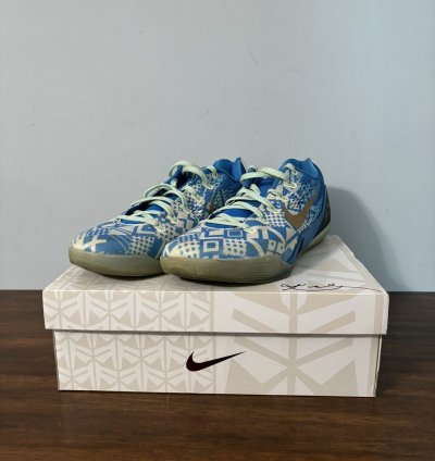 Nike Kobe 9 Em Low Hyper Cobalt