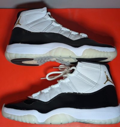 Size 12 - Jordan 11 Retro Mid Gratitude Defining Moments